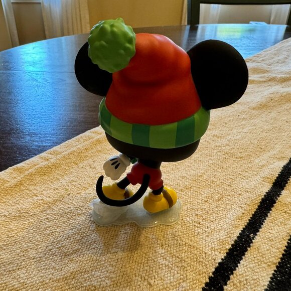 Mickey Mouse #997 - Disney Funko Pop! [Holiday Amazon Exclusive] - Picture 3 of 6